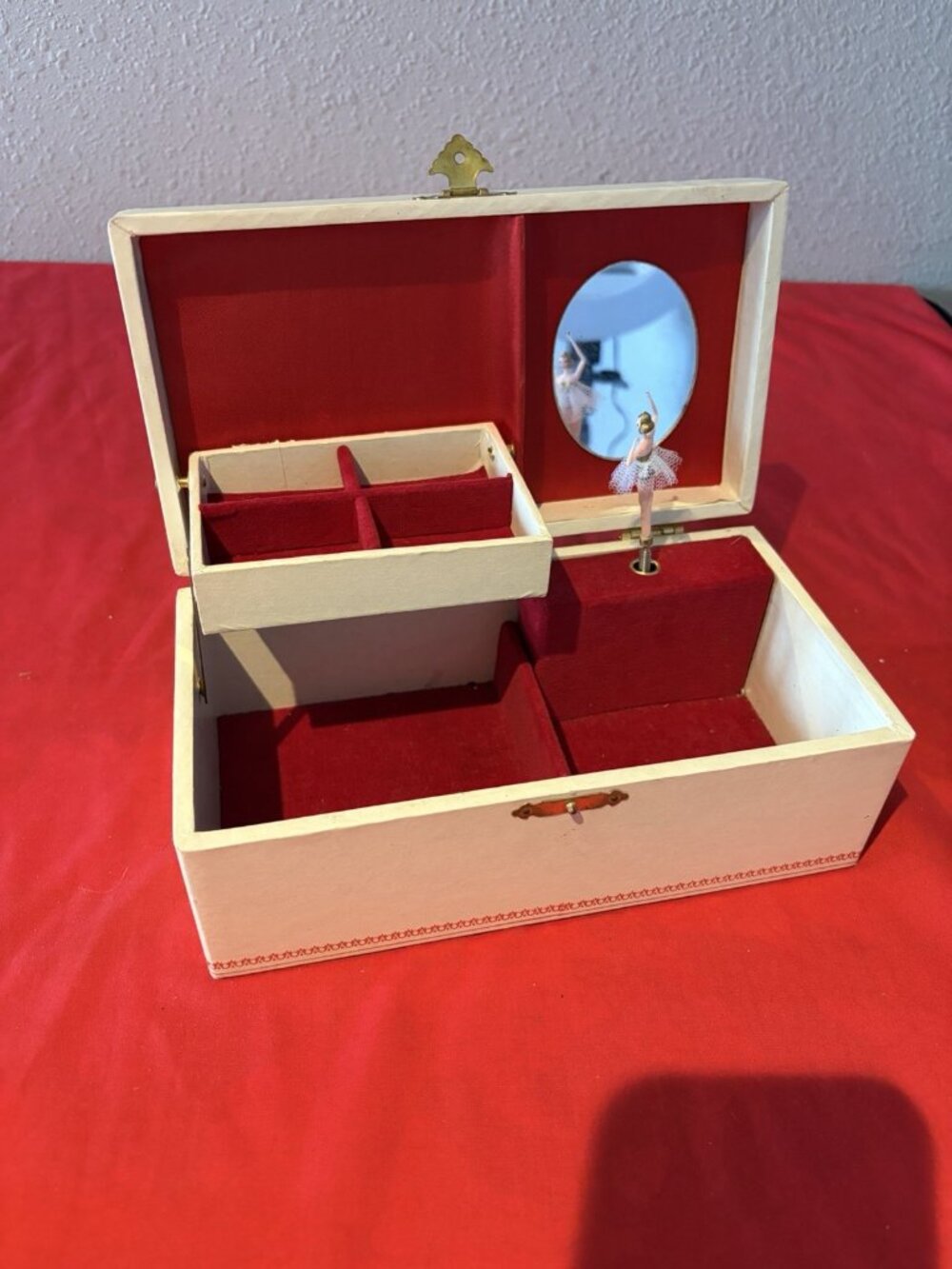 Vintage Music Jewelry Box W/Ballerina *Works*